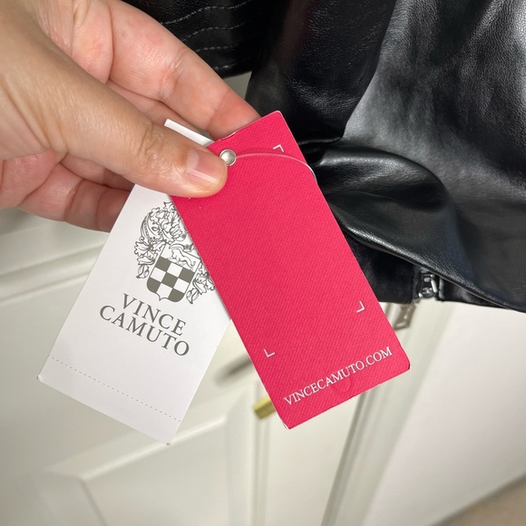 NWT Vince Camuto Asymmetric Zip Faux Leather Moto Jacket L Black - Picture 9 of 15